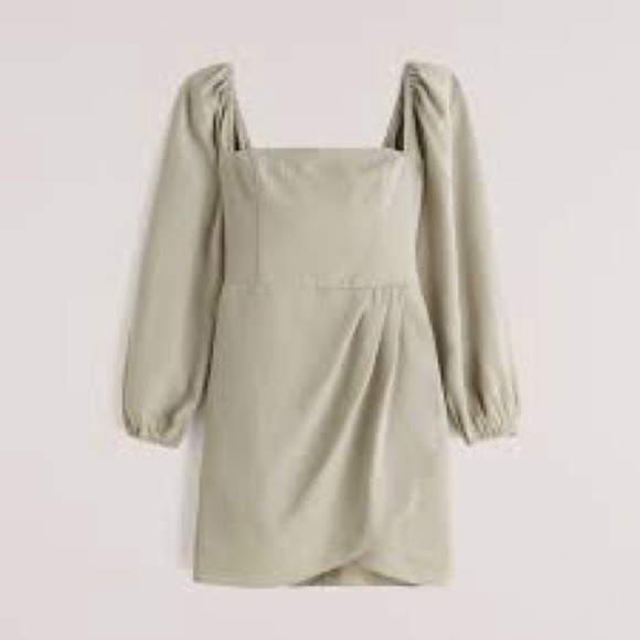Abercrombie & Fitch Long-Sleeve Draped
Skirt Mini Dress Sage Green NWT - Picture 5 of 9